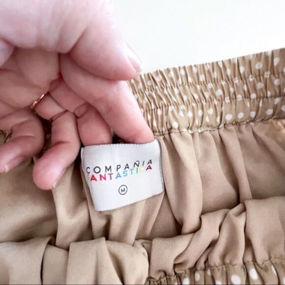 Compania Fantastica // beige skirt with polka dots // Size Medium // EUC - Picture 2 of 7